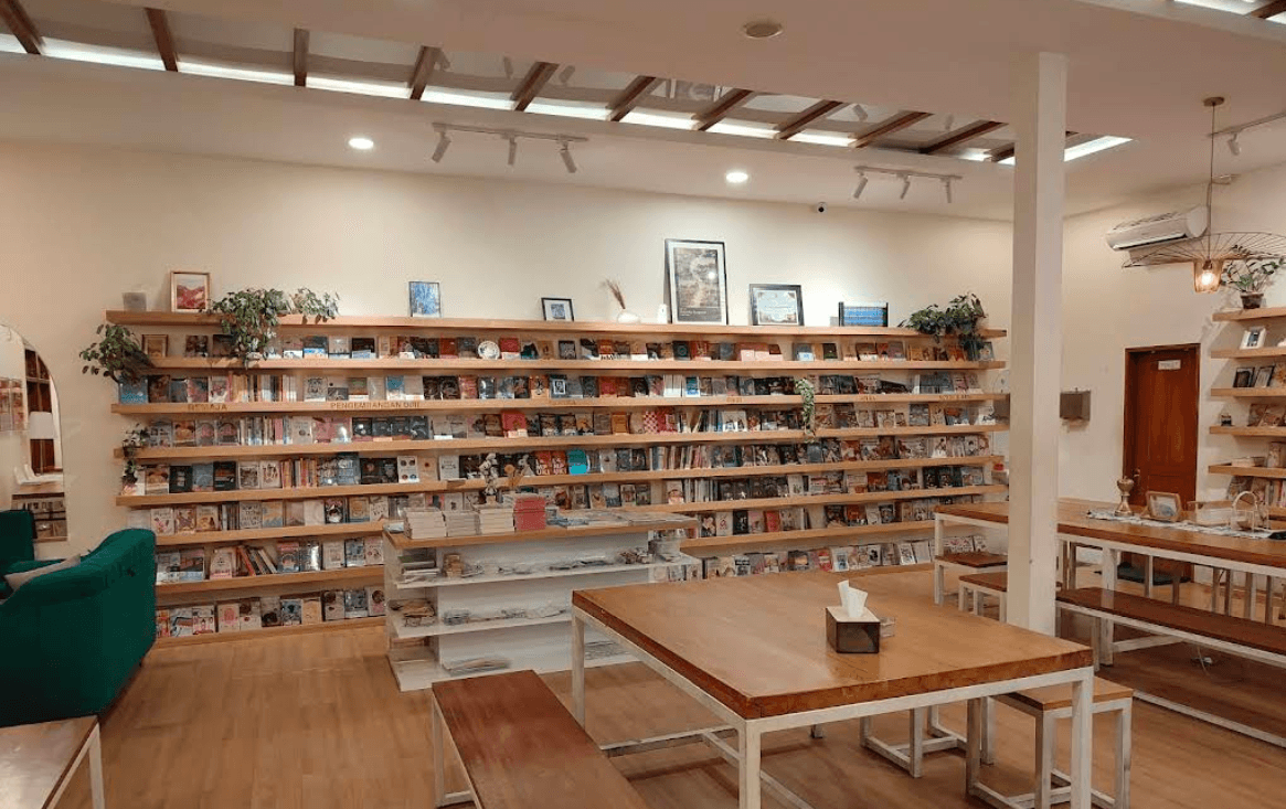 5 Rekomendasi Kafe di Ponorogo yang Cocok untuk WFC, Cocok untuk Pekerja Freelance