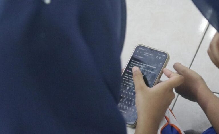 Remaja Ponorogo Terancam Krisis Mental Akibat Kecanduan Gadget