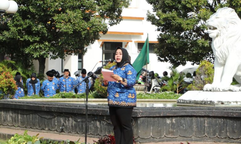 Upacara Hari Korpri 2025: Bunda Lisdyarita Minta ASN Lebih Sigap Layani Publik