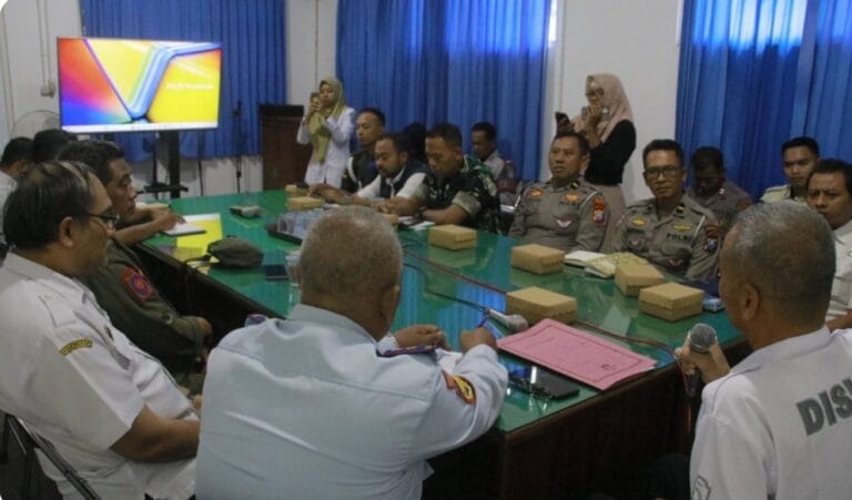 Langgar Undang-undang, Kereta Kelinci Dilarang Beroperasi Dijalan Raya
