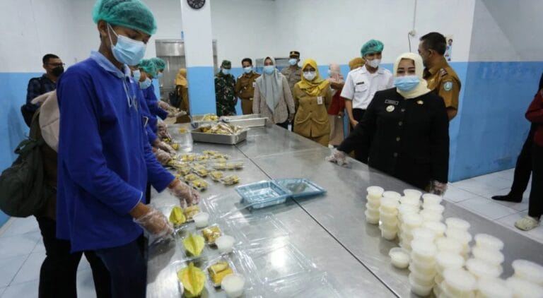 Perkuat Program Makan Bergizi Gratis, Lisdyarita Turun Gunung Pastikan Kualitas Terjaga
